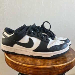 Nike Panda Black & White Dunks